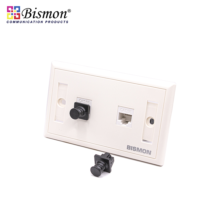 RJ45 dust cover Socket Protect  (จุกยางปิดช่อง RJ45 เต้ารับตัวเมีย )